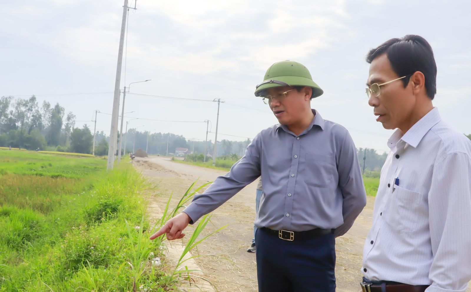 Chủ tịch UBND tỉnh Phạm Anh Tuấn kiểm tra công tác phòng chống thiên tai và các dự án giao thông trọng điểm