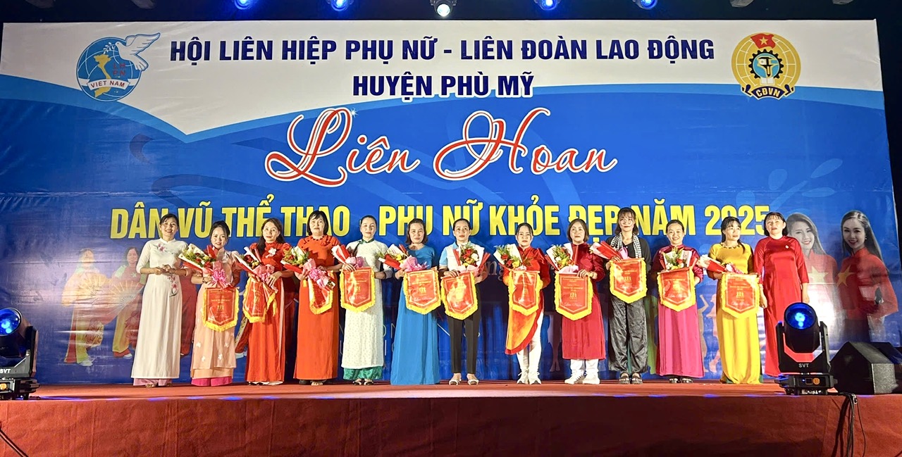 Hội LHPN huyện Phù Mỹ: Sôi nổi nhiều hoạt động chào mừng kỷ niệm 115 năm ngày Quốc tế Phụ nữ (8/3/1910 - 8/3/2025) và 1985 năm Khởi nghĩa Hai Bà Trưng