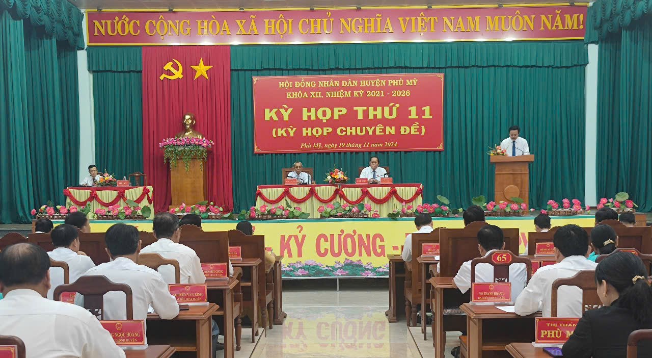 HĐND huyện Phù Mỹ tổ chức kỳ họp thứ 11 (kỳ họp chuyên đề) HĐND huyện khóa XII, nhiệm kỳ 2021 - 2026